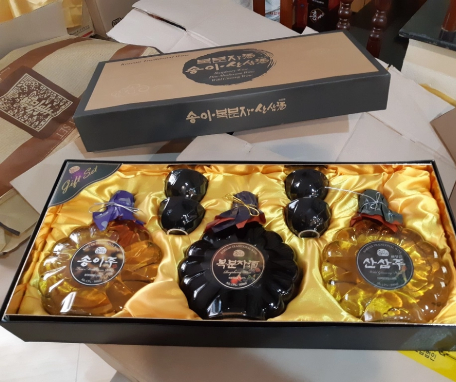 Rượu Sâm Hàn Quốc